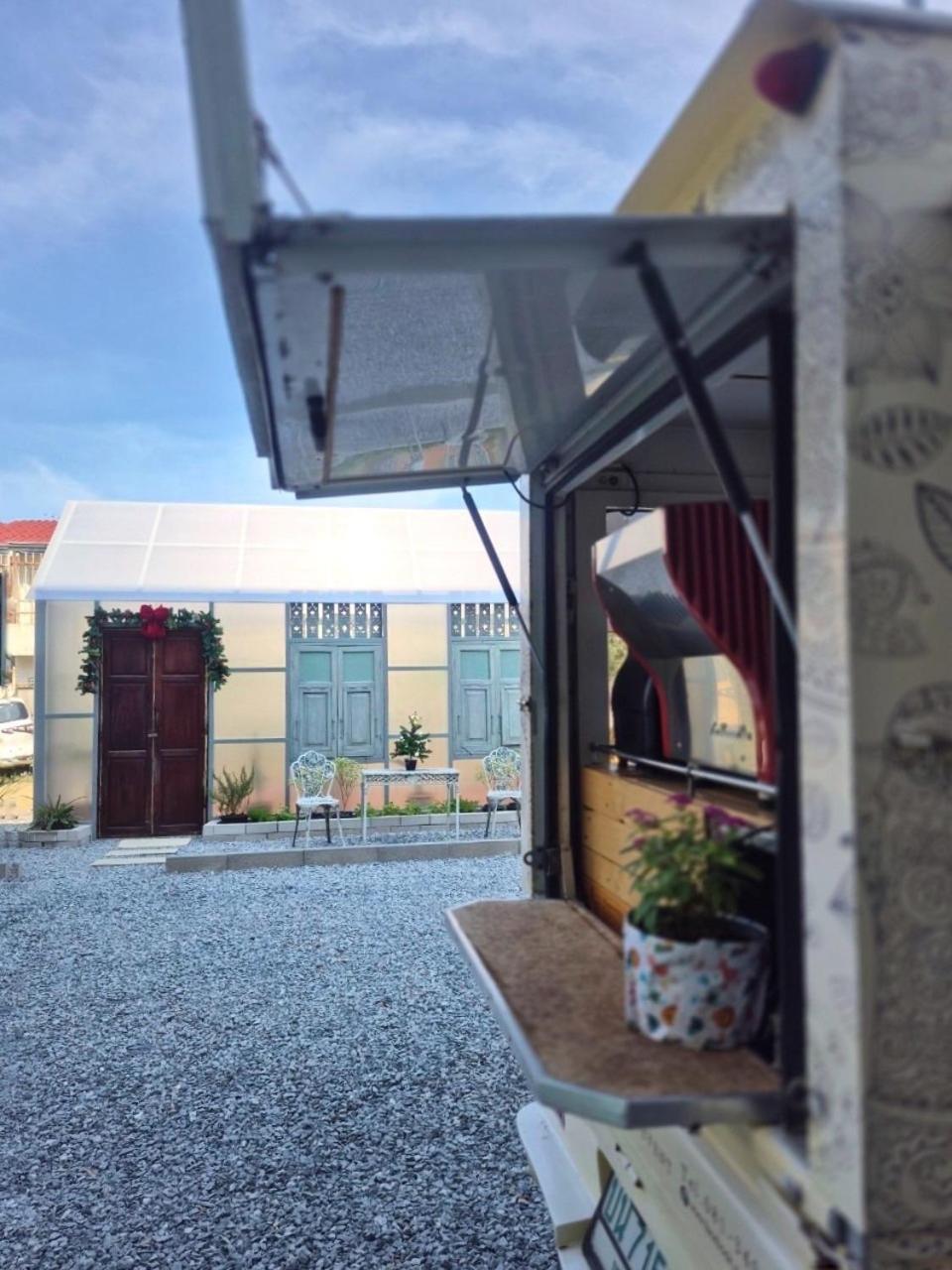 Hotel Udms On Nut 10 - Bangkok'S Charm 40 Sqm Zewnętrze zdjęcie